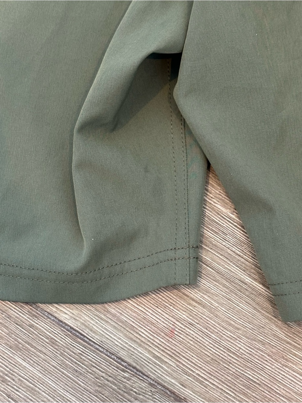Reef Olive Green Men's Shorts - Picture 8 of 8
